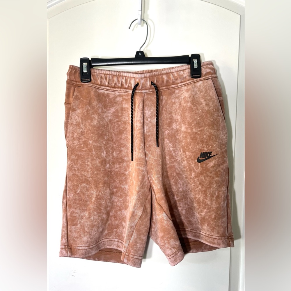 Nike Men's Acid Wash Pink Brown Athletic Shorts